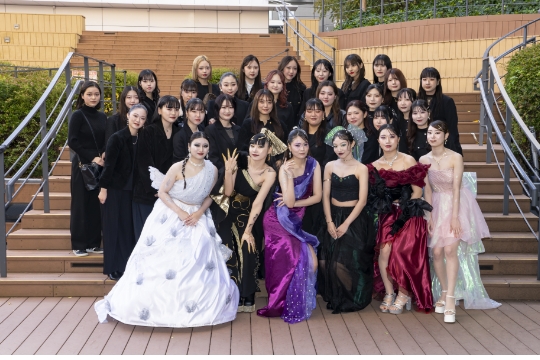 ビューティアドバイザー 2年