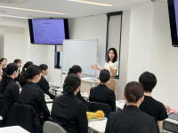 ビューティアドバイザーコース　【美容家としても活躍中　瀬戸先生に学ぶ 接客応対レッスン】